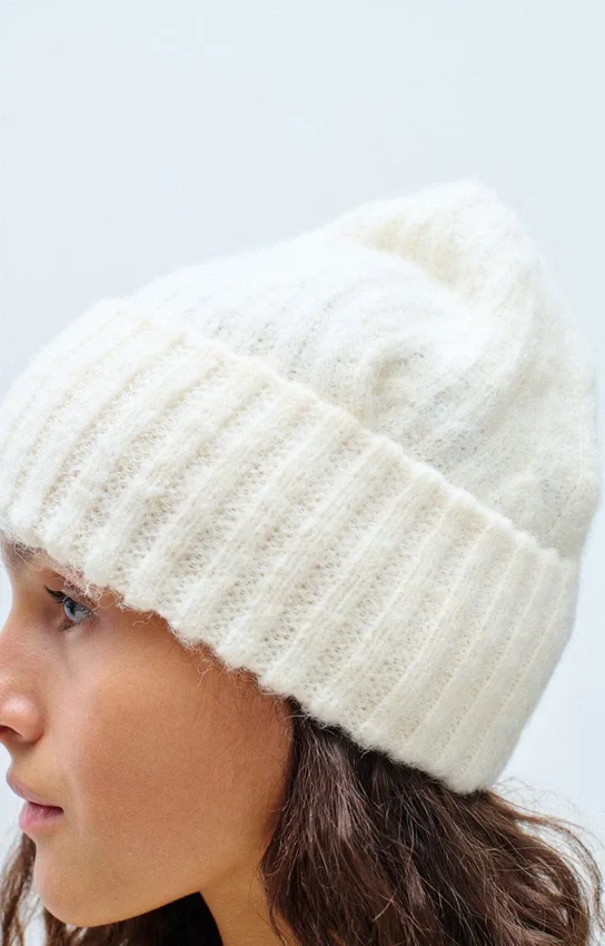 Beanie East Reference: EAST22AH26