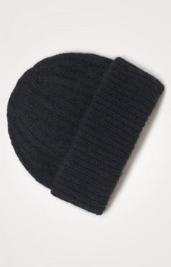 Beanie East Reference: EAST22AH26