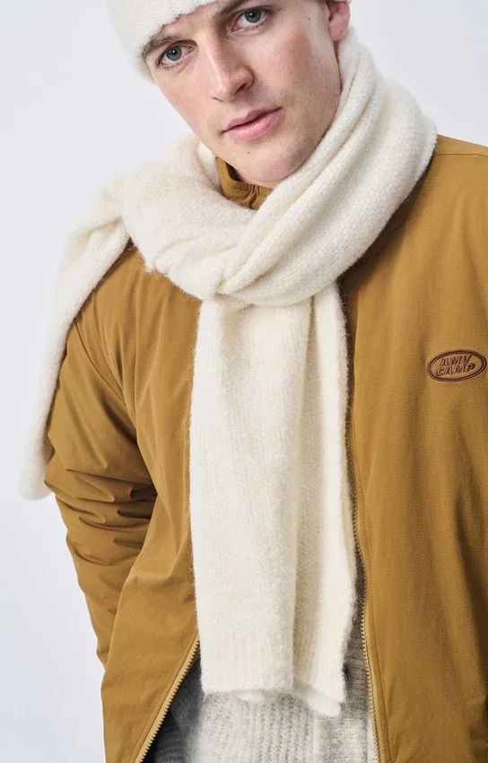 Scarf East Reference: EAST20AH26