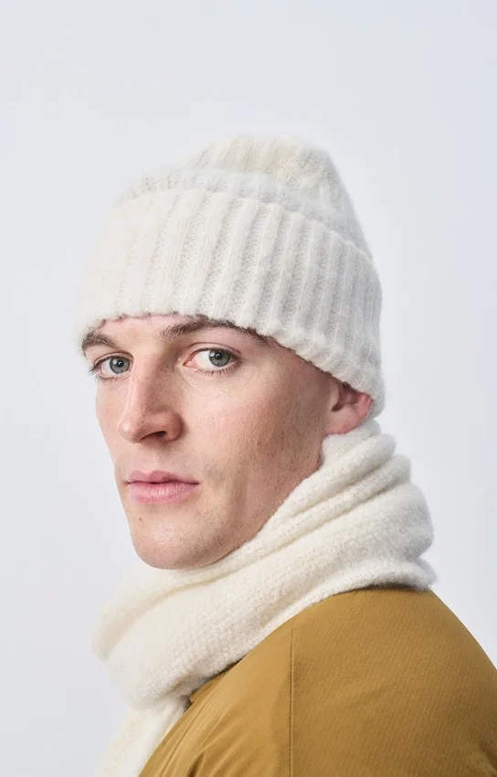 Beanie East Reference: EAST22AH26