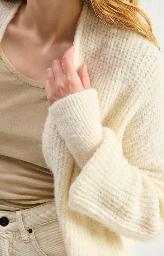 Women's cardigan East Reference: EAST19AH26