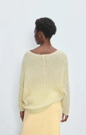 Women’s jumper Yanbay Reference: YAN18DE26