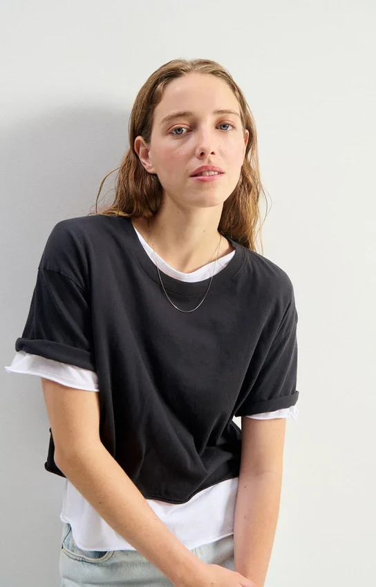 Women's t-shirt Apoly Reference: APO02BH26